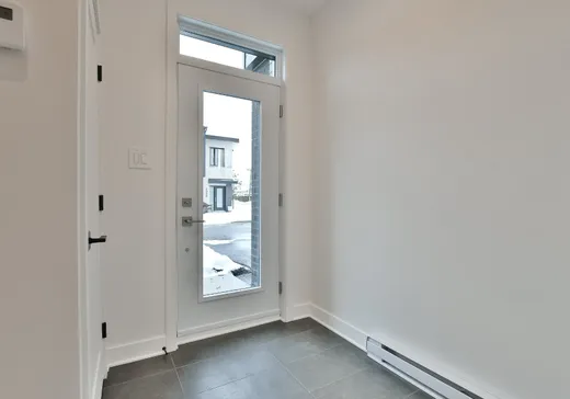 Maison à vendre - 1064 Rg St-François, Terrebonne, J6Y 0P5