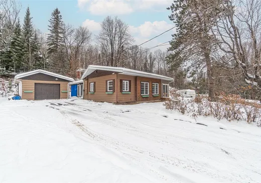 Bungalow for sale - 3347 Boul. Fernand-Lafontaine, Rivière-Rouge, J0T1T0