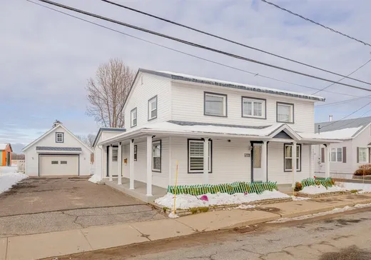 Maison à étages à vendre - 172 Rue Principale, St-Alban, G0A3B0
