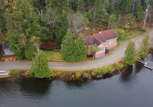 Maison à étages à vendre - 450 Ch. du Lac-Bell, St-Élie-de-Caxton, G0X2N0