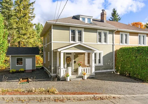 House for sale - 82 Rue de l'Union, Grand-Mere, G9T 1S2