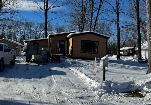 Bungalow à vendre - 4881 Rue des Hirondelles, Cap-De-La-Madeleine, G0X3J0