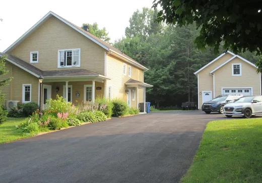 House for sale - 6051 Rue des Marguerites, Grand-Mere, G9T 7C4