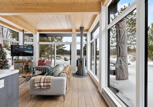 Un étage et demi à vendre - 18 Ch. des Pionniers, Mont-Tremblant, J0T1M0