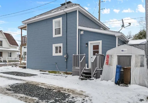 House for sale - 352 Rue St-Edmond, Coaticook, J1A 1H8
