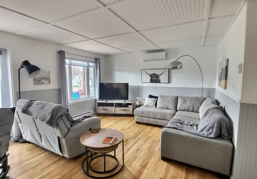 Maison à vendre - 62 Rue Garon, Causapscal, G0J 1J0