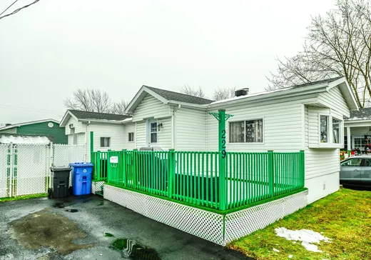 House for sale - 3950 Boul. Sir-Wilfrid-Laurier, St-Hubert, J3Y 5Y9