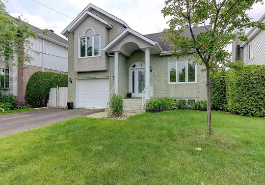 House for sale - 7087 Rue Talbot, St-Hubert, J3Z 1E9