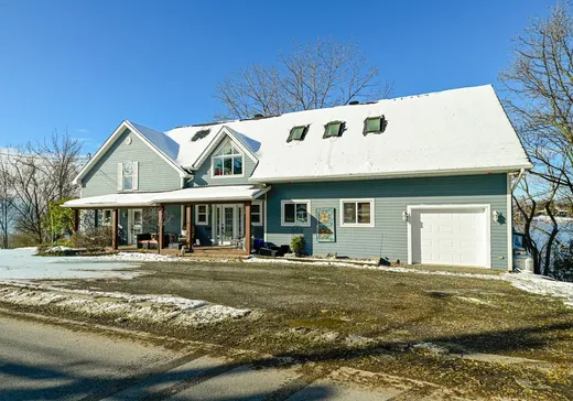 House for sale - 455 Ch. des Patriotes N., Mont-Saint-Hilaire, J3H 3H7