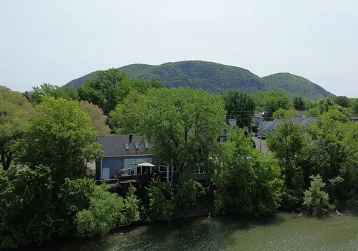 House for sale - 455 Ch. des Patriotes N., Mont-Saint-Hilaire, J3H 3H7