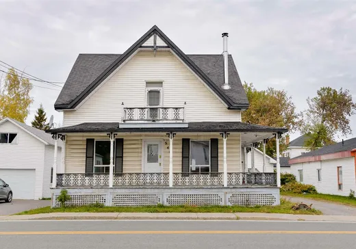 House for sale - 540 Rue Houde, Saint-Célestin, J0C 1G0