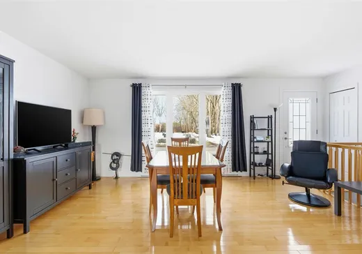 House for sale - 209 Rue de l'Église, Ste-Genevieve-De-Batiscan, G0X 2R0