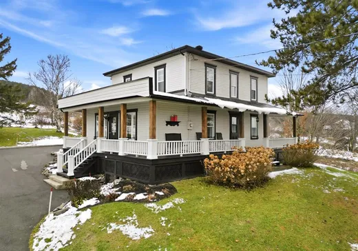 Maison à vendre - 178 Av. Lambert, Beauceville, G5X 1T3