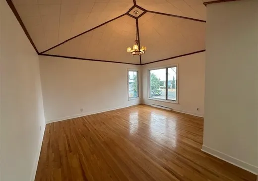 Maison à vendre - 5800 Av. Vincent-Beaumont, Charlesbourg, G1H 4J8