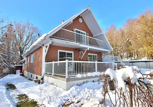 Un étage et demi à vendre - 7790 Route du Relais / 1re Avenue O., Chesterville, G0P1J0