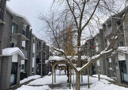 Condo à vendre - 230 Rue Denison O., Granby, J2G 4E1