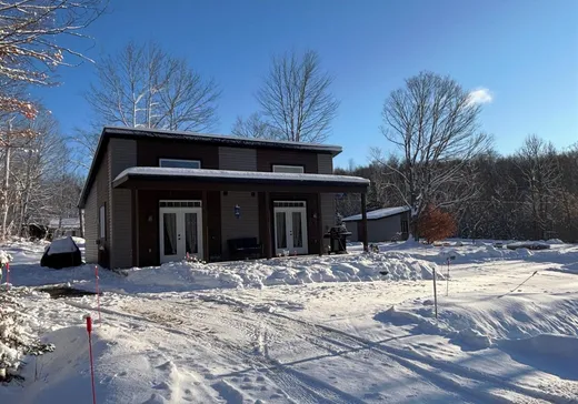 Bungalow à vendre - 2 Rue du Relais, Lachute, J8G0E4