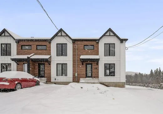 Two or more stories for sale - 165 Rue des Matricaires, Ste-Brigitte-De-Laval, G0A3K0