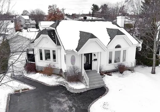 Bungalow for sale - 1125 Rue Deveau, Trois-Rivières, G8V1R4
