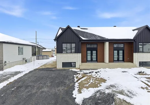 House for sale - 970 Rue du Campanile, Drummondville, J2B 8W7