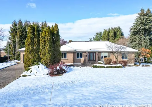 Bungalow for sale - 25 Rue Tremblay, Pierreville, J0G1J0