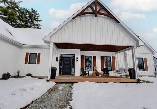 Maison à vendre - 9 Rue du Parcours, Lac-Brome, J0E 1R0