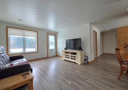 House for sale - 611 Route 195, Matane, G0J 3H0