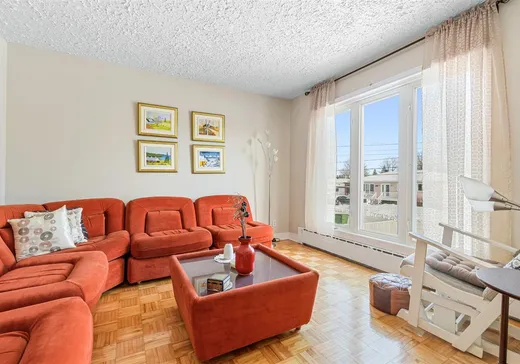 Maison à vendre - 328 Rue Fern, Lachute, J8H 2A5