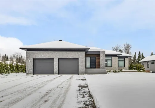 Bungalow à vendre - 228 Rue Griffin, Shannon, G3S0T1