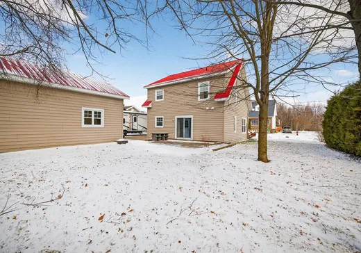 Maison à vendre - 32 Allée du Centre, Drummondville, J2A 0C3