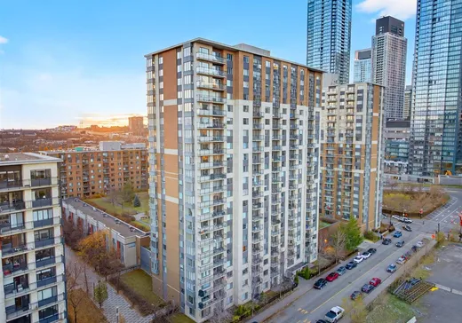 Condo à vendre - 650 Rue Jean-D'Estrées, App. 1807, Montréal (Centreville), H3C 0G3