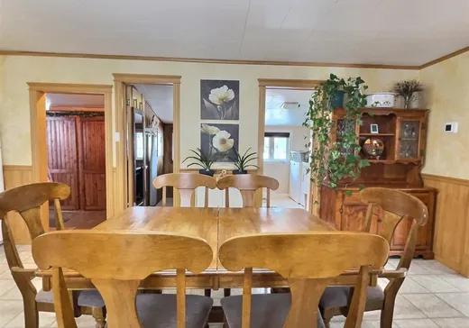 House for sale - 9 3 avenue, Victoriaville, G6T 1M5