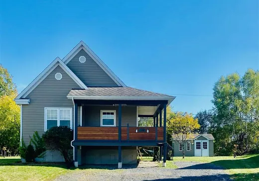 Maison à vendre - 175 Rue des Astilbes, St-Joachim-De-Courval, J1Z 2L7