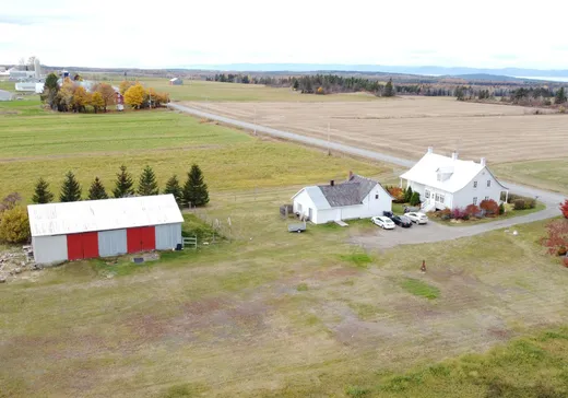 House for sale - 218 Route Principale, Saint-Arsène, G0L 2K0