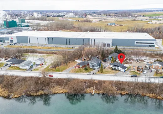 Maison à vendre - 597 Rue Hébert, Salaberry-de-Valleyfield, J6S 2B5