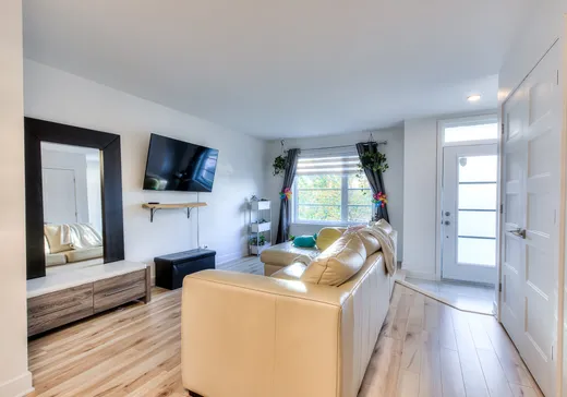 House for sale - 727 Boul. Cadieux, Beauharnois, J6N 2E9