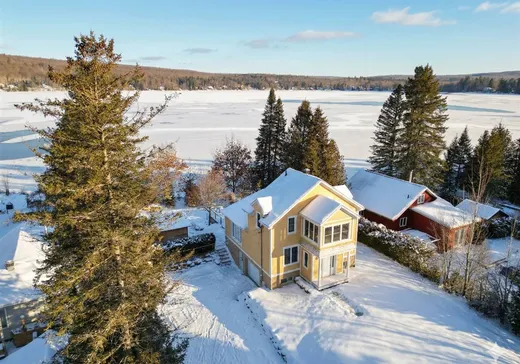 Maison à vendre - 151 Rue Martin, Eastman, J0E 1P0