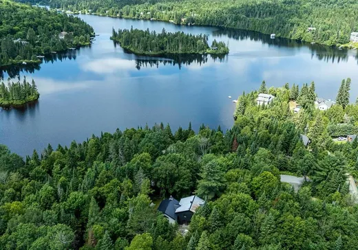 Two or more stories for sale - 3902 Ch. Paiement, Sainte-Agathe-des-Monts, J8C3C6