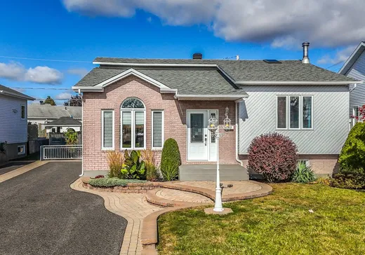 Two or more stories for sale - 1537 Rue Calixa-Lavallée, Sainte-Julie, J3E2B4