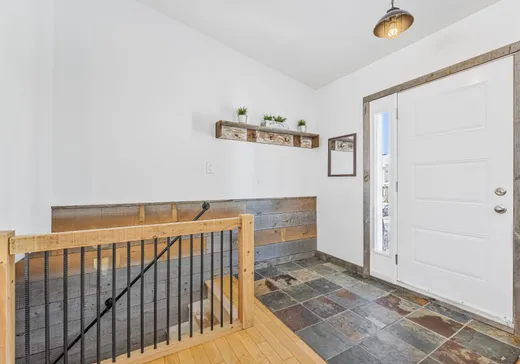 House for sale - 121 Rue Santa, Saint-Jérôme, J7Y 4L6