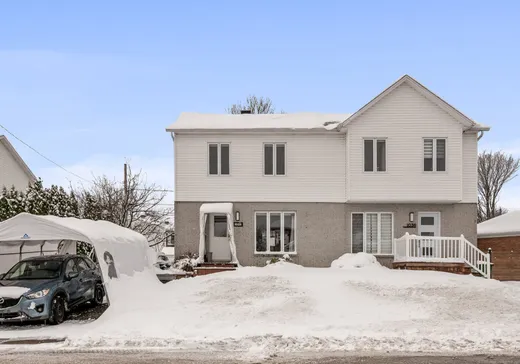 Two or more stories for sale - 1041 Rue Chagall, Val-Belair, G3K1S3