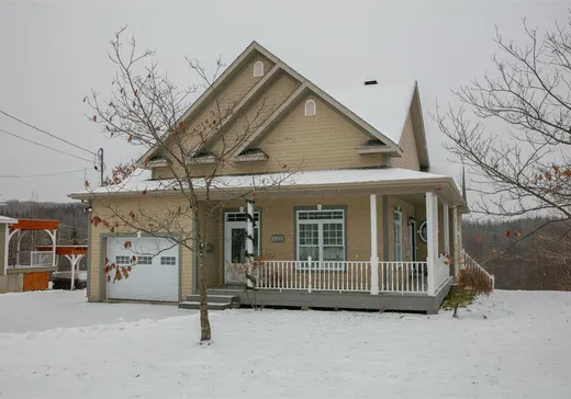 Bungalow à vendre - 2100 Ch. des Pèlerins, Fleurimont, J1E4M3