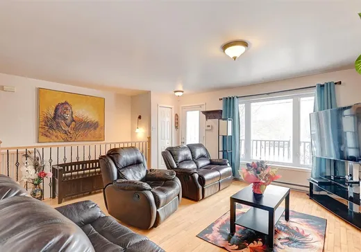 Maison à vendre - 164 Rue St-Francis, Sherbrooke, J1M 0B3