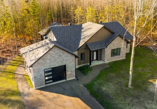 House for sale - 1745 Allée de la Randonnée, Orford, J1X 8E4