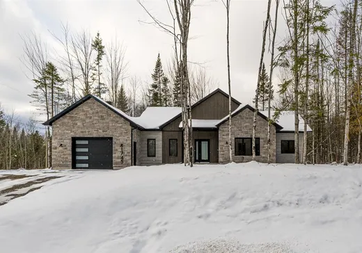 House for sale - 1745 Allée de la Randonnée, Orford, J1X 8E4