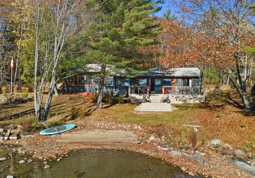 Bungalow à vendre - 7 Rue des Pins, Gracefield, J0X1W0