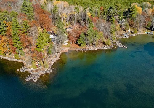 Maison à vendre - 7 Rue des Pins, Gracefield, J0X 1W0