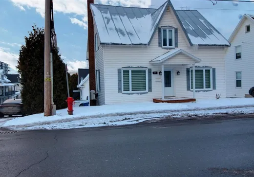 Maison à étages à vendre - 89 Rue Amyot, Rivière-du-Loup, G5R3G4