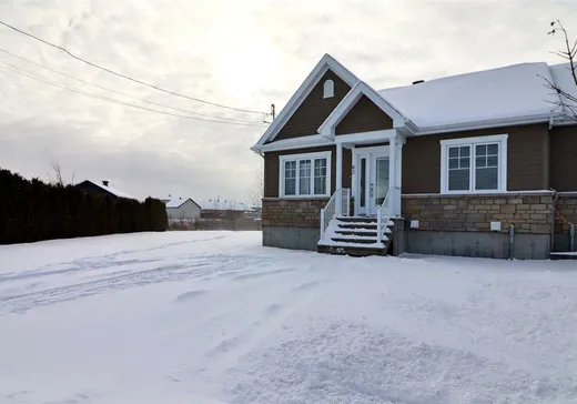 Bungalow for sale - 43 Rue du Muguet, St-Apollinaire, G0S2E0