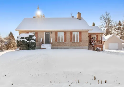 Bungalow à vendre - 529 Ch. St-Roch, Lévis, G6Y0V7